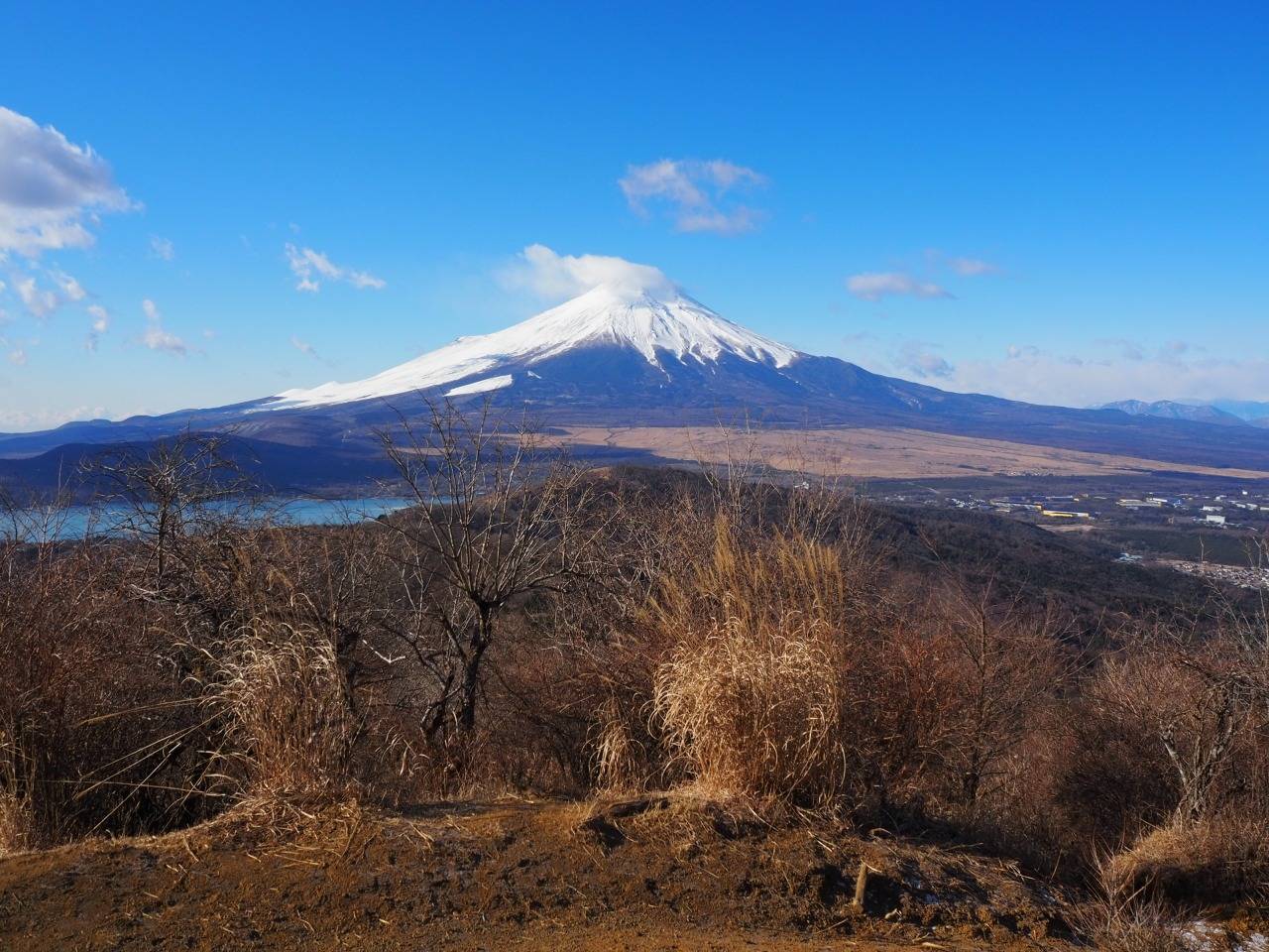 石割山